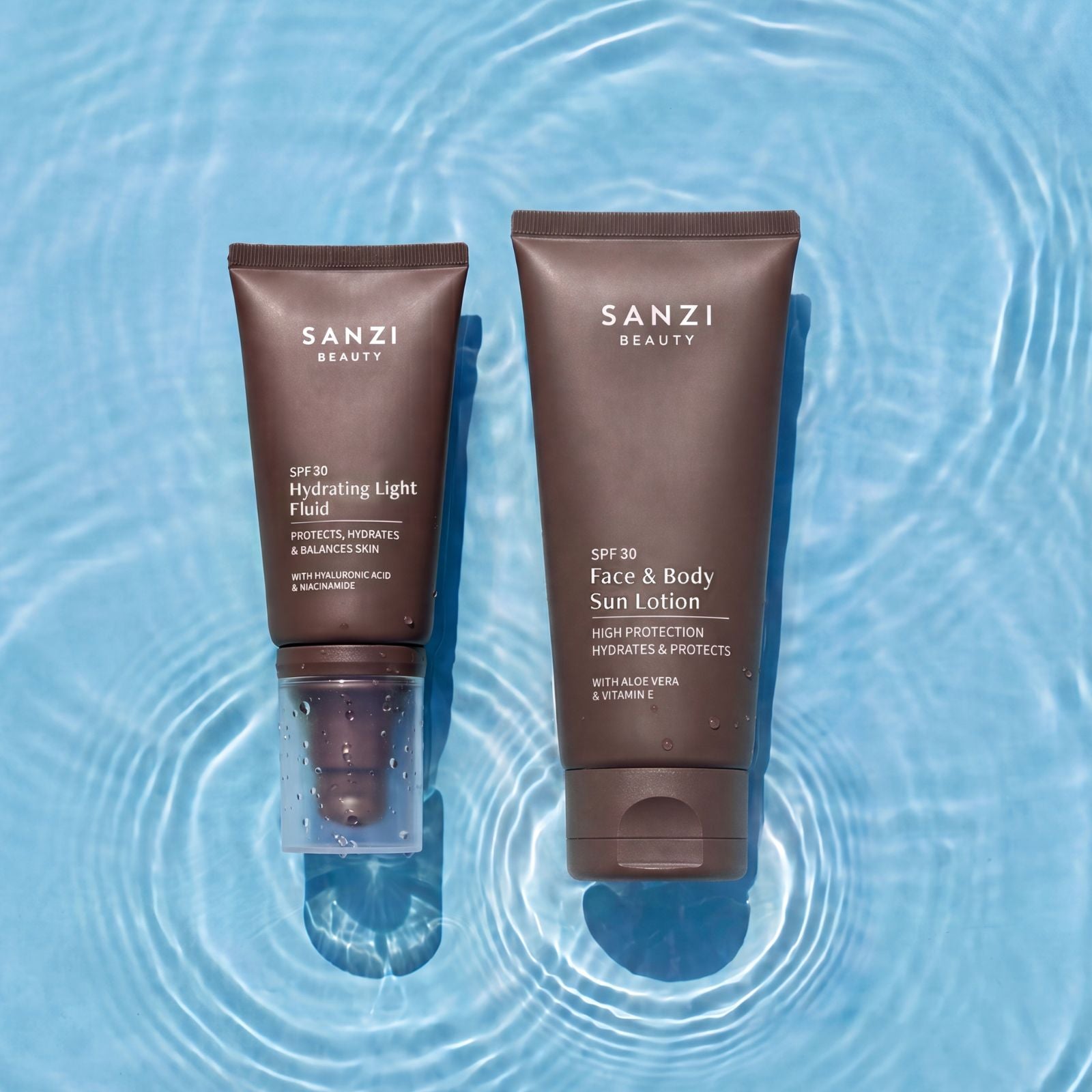 BUNDLE: HYDRATING LIGHT FLUID SPF30/50 + FACE & BODY SUN LOTION SPF30/50
