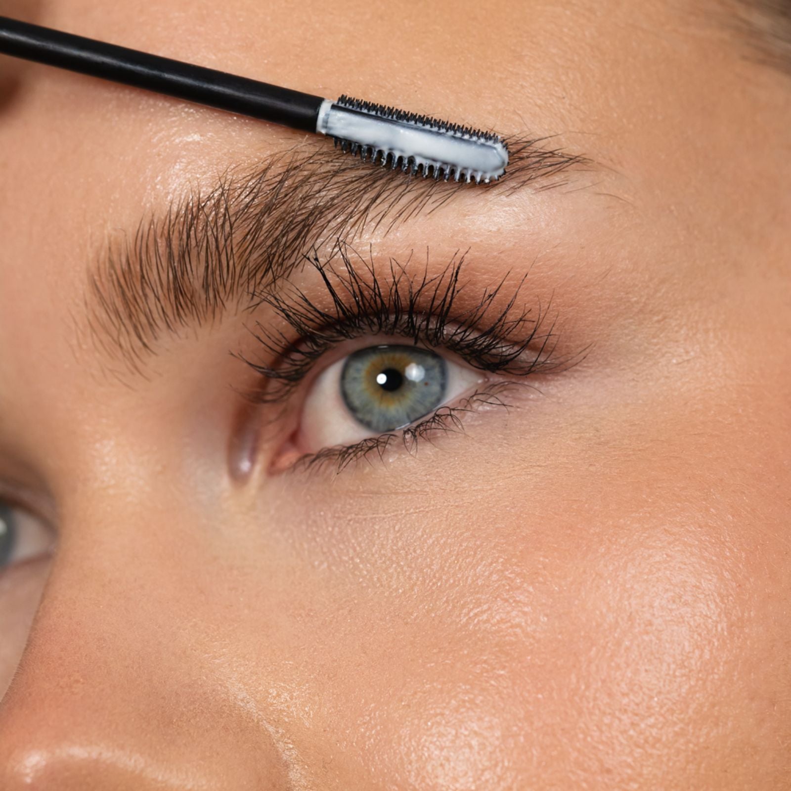 BROW LAMINATION GEL
