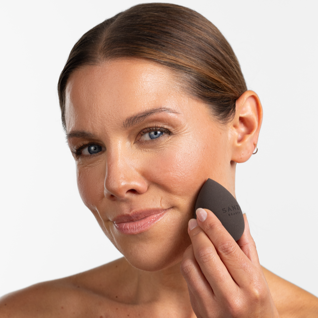 MAKEUP SPONGE & BLENDER