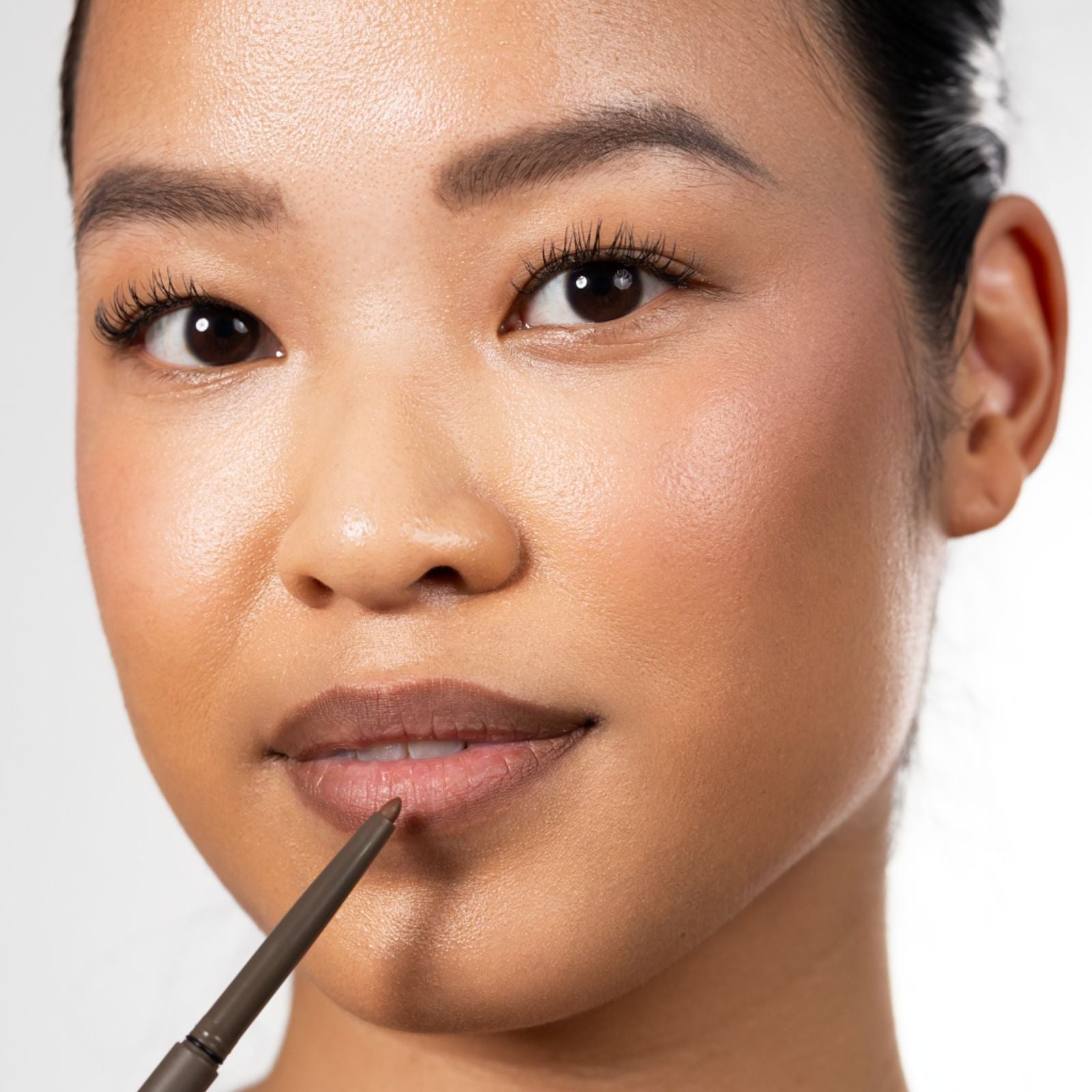 LIP LINER