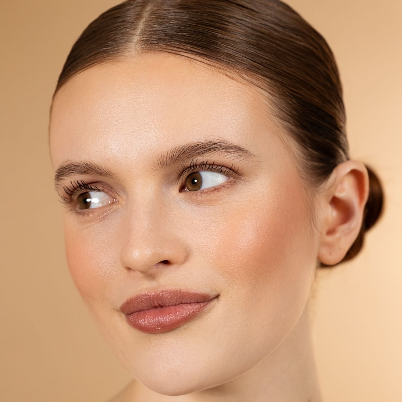 LIP LINER