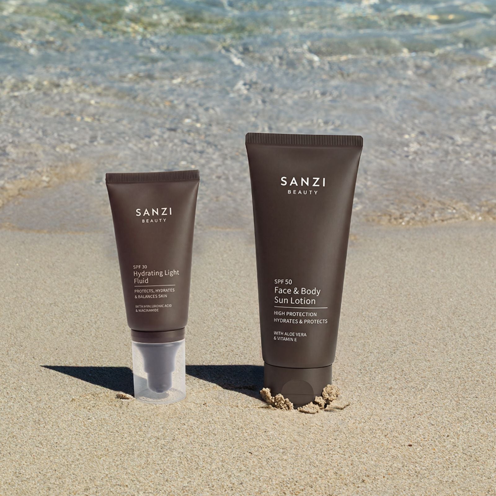 BUNDLE: HYDRATING LIGHT FLUID SPF30/50 + FACE & BODY SUN LOTION SPF30/50