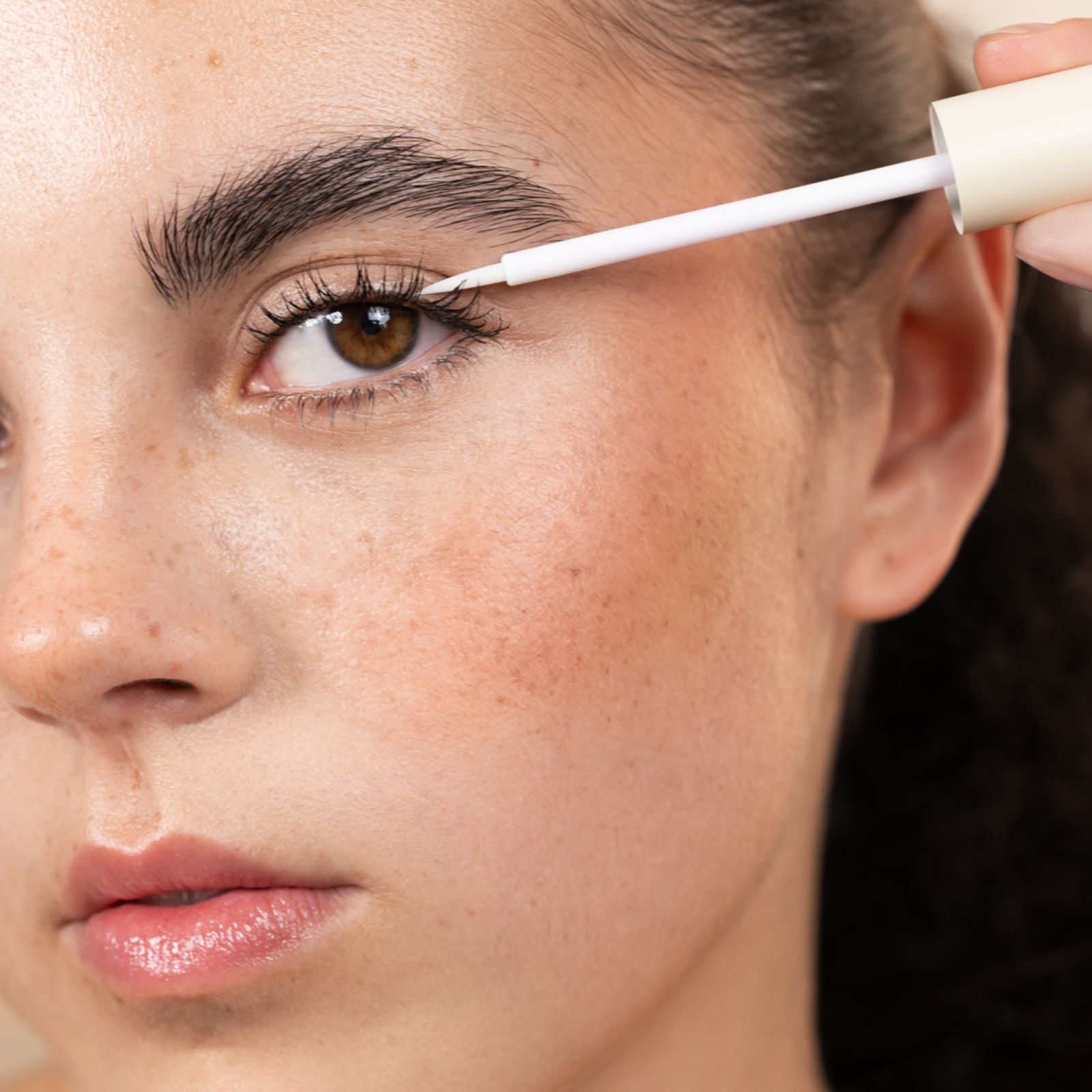 EYELASH GROWTH SERUM WITH SANZI GROWTH COMPLEX™
