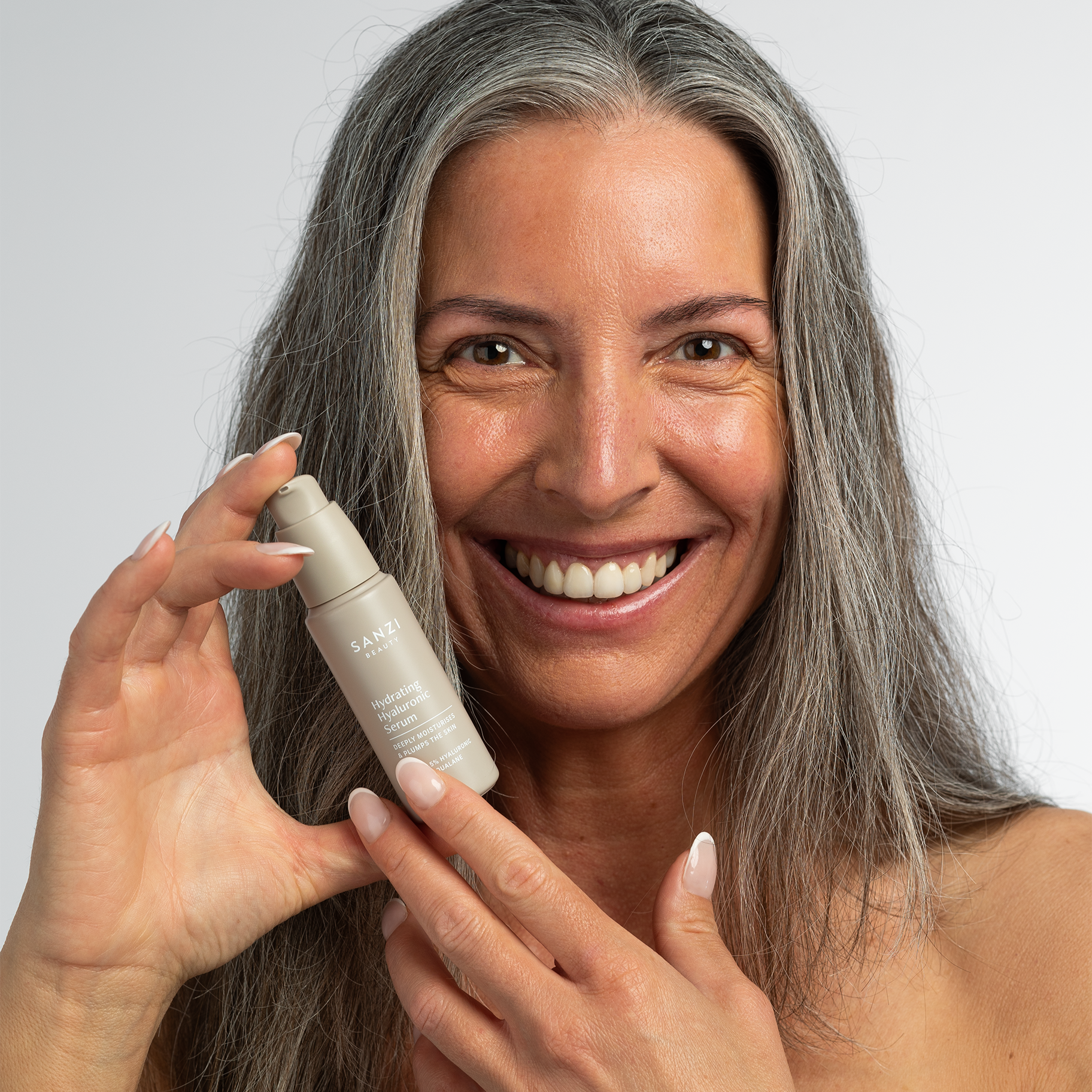 SAMPLE: HYDRATING HYALURONIC SERUM