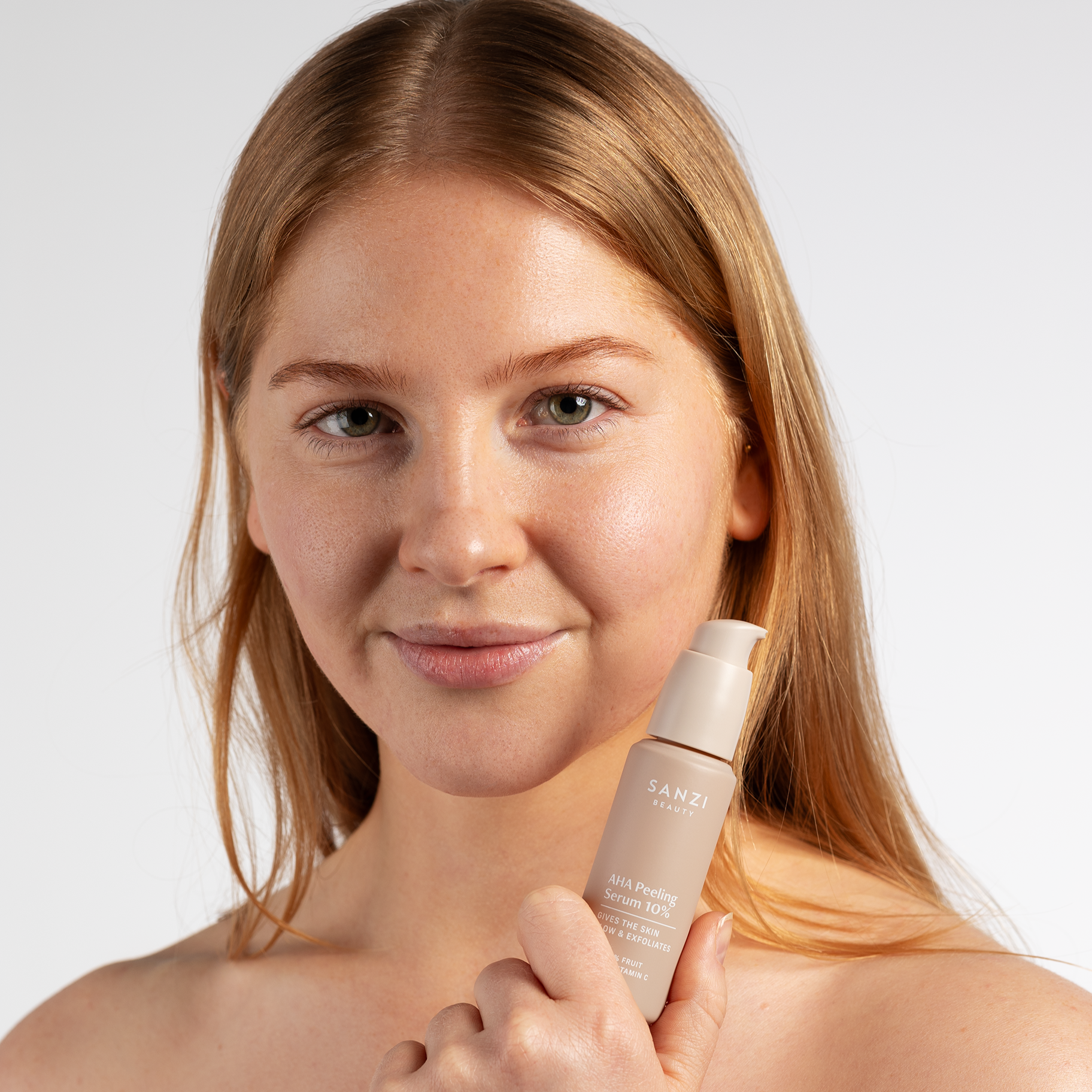 AHA PEELING SERUM 10%