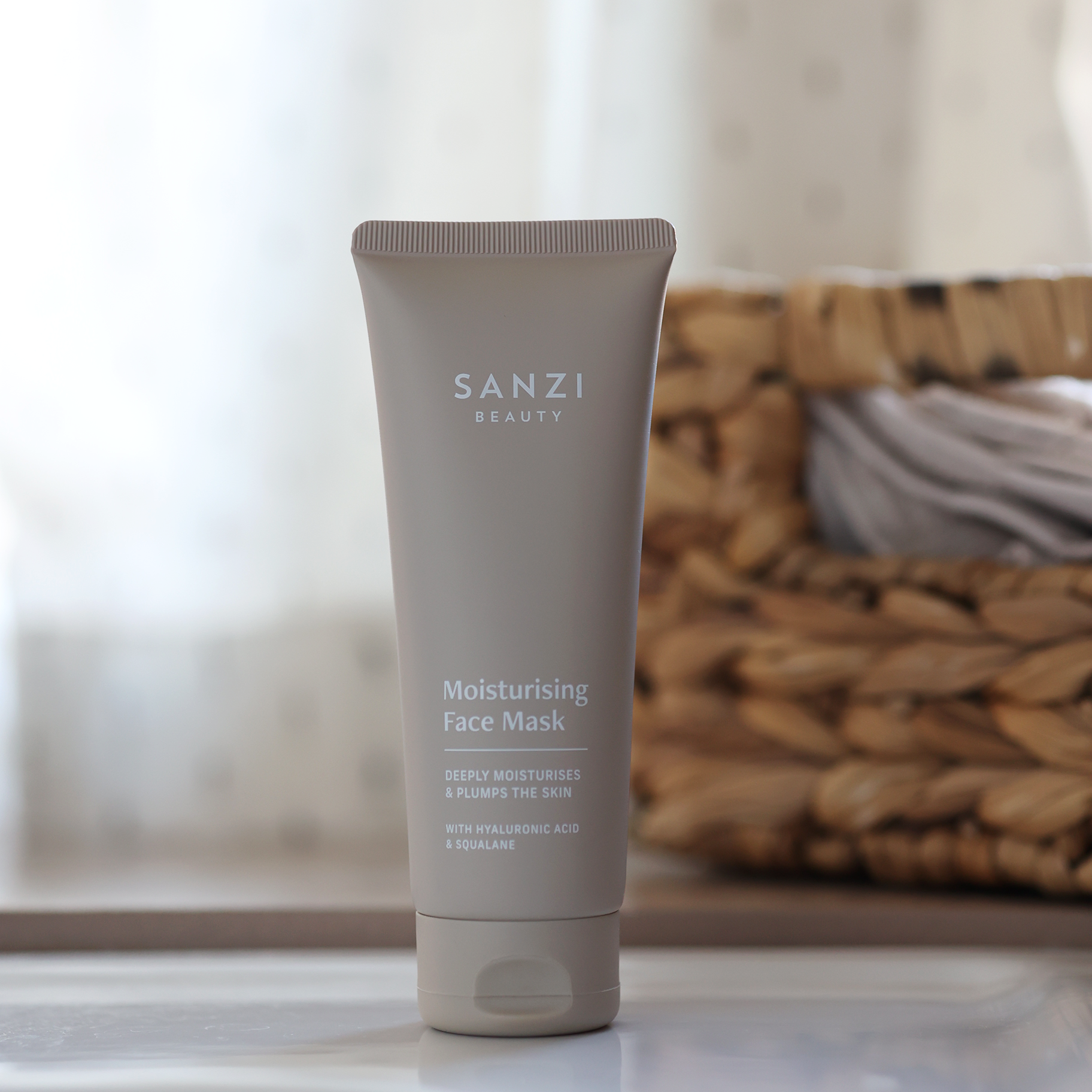 SAMPLE: MOISTURISING FACE MASK