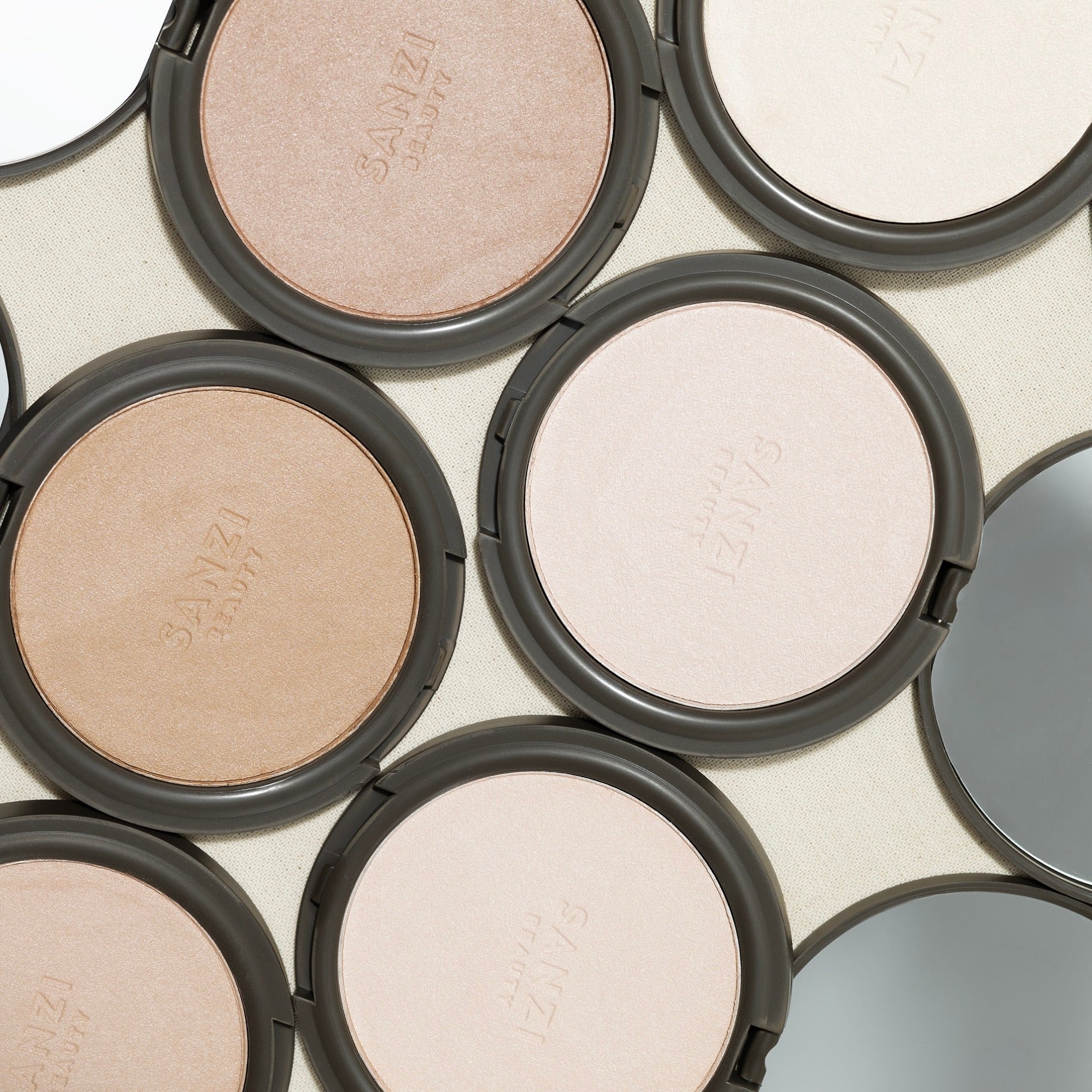 BAKED POWDER MINERAL PIGMENTS - 2. SORTING